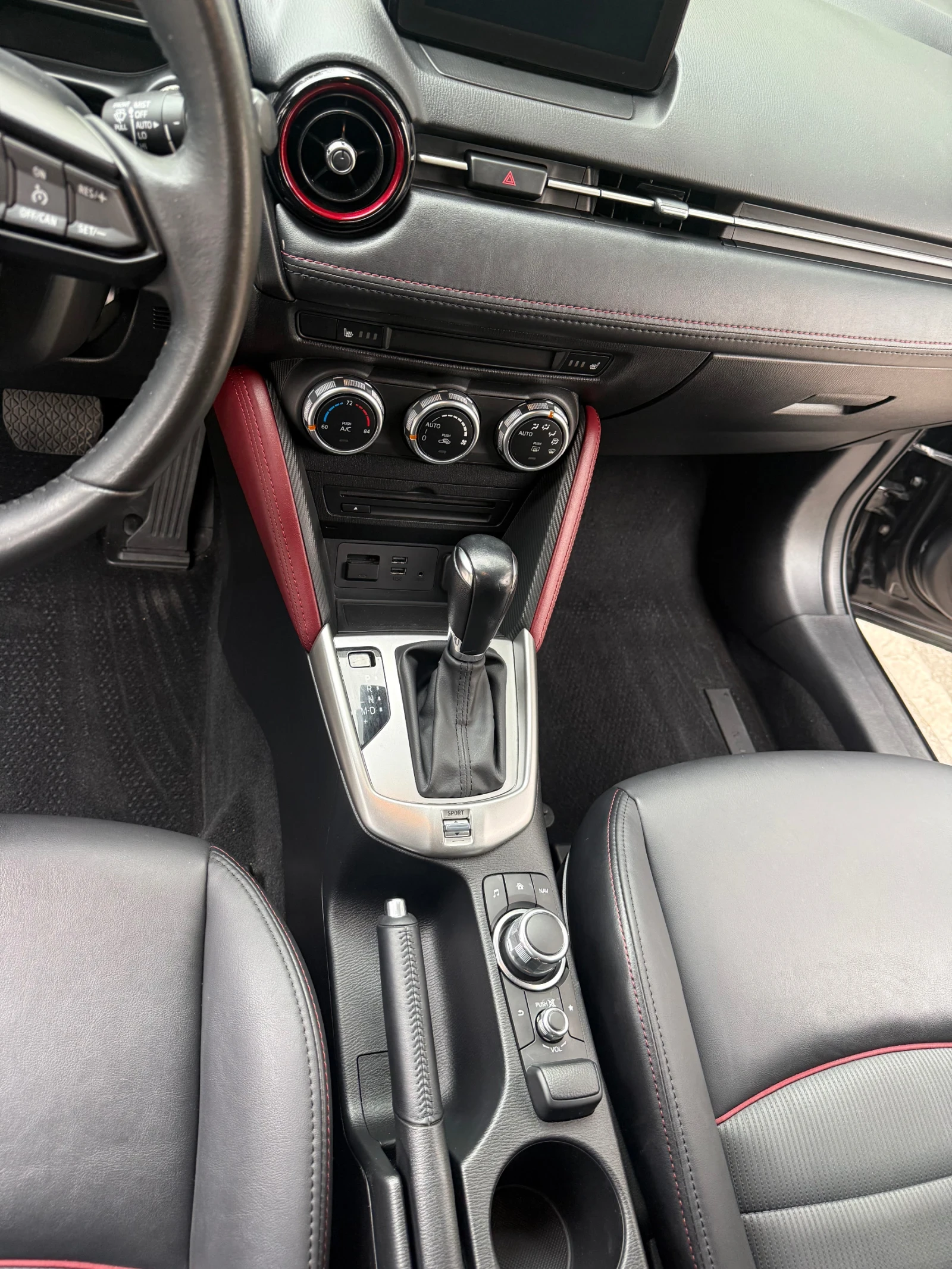 Mazda CX-3 Touring, снимка 10 - Автомобили и джипове - 56227560