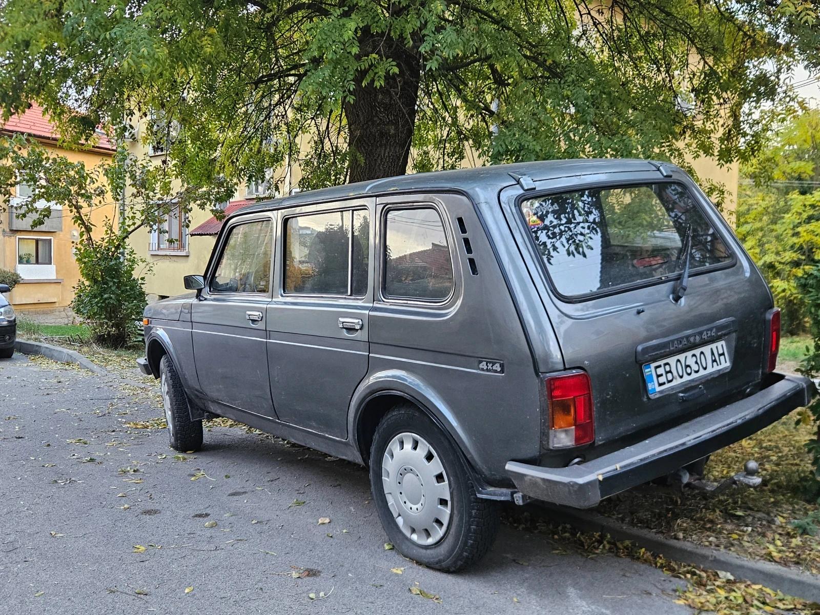 Lada Niva, снимка 2 - Автомобили и джипове - 56453253