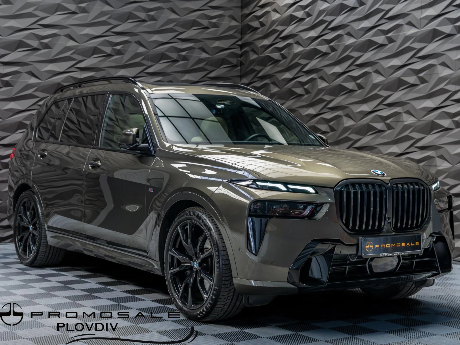 BMW X7 40i* XDRIVE* H&K* M SPORT* PANO* 360CAM* GLOW* 