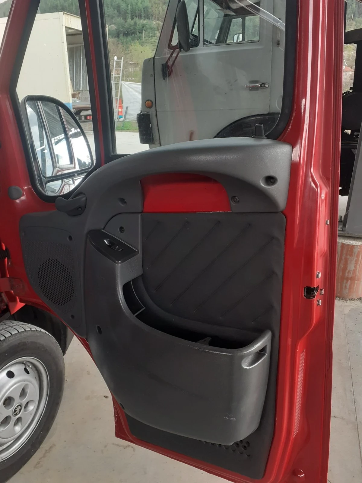 Peugeot Boxer  - изображение 6