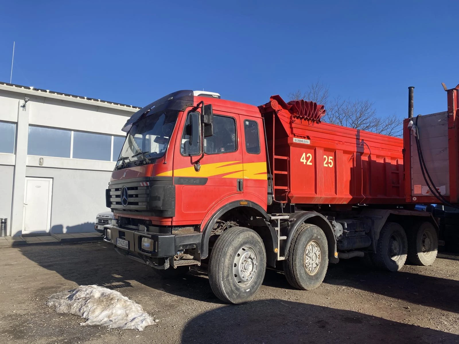 Mercedes-Benz 3244  8X4/4 4100 - изображение 3