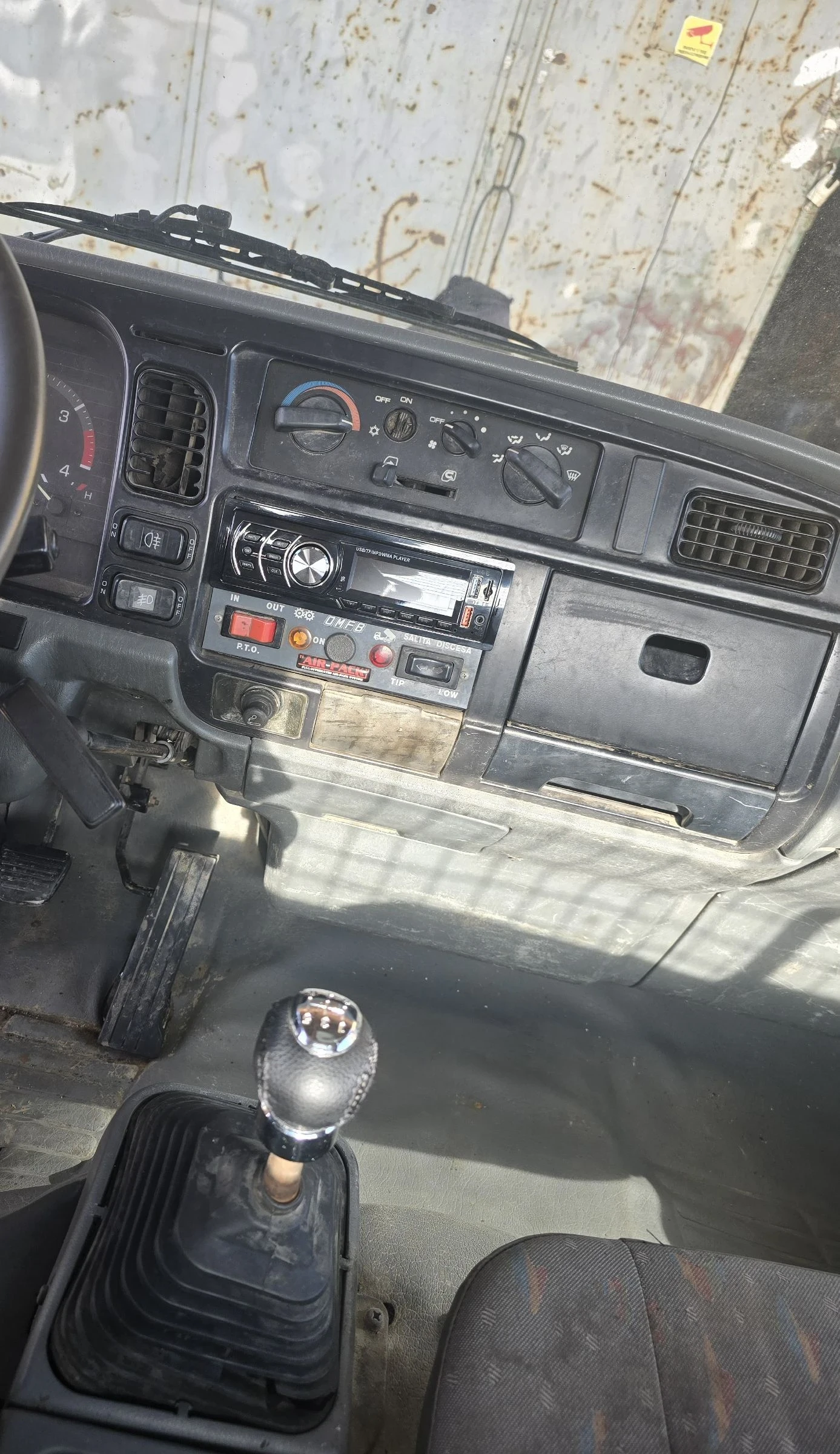 Mitsubishi Canter 3.0D * *  * 3- *  | Mobile.bg   15