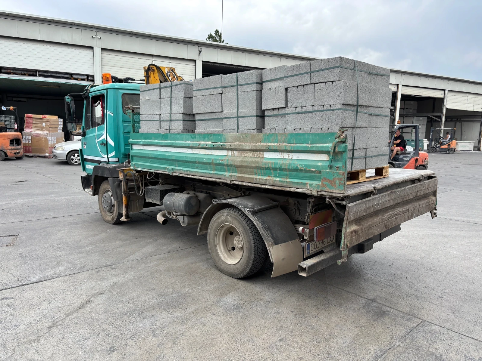 Mercedes-Benz 817 817, снимка 8 - Камиони - 54147637