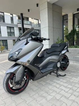  Yamaha T-max