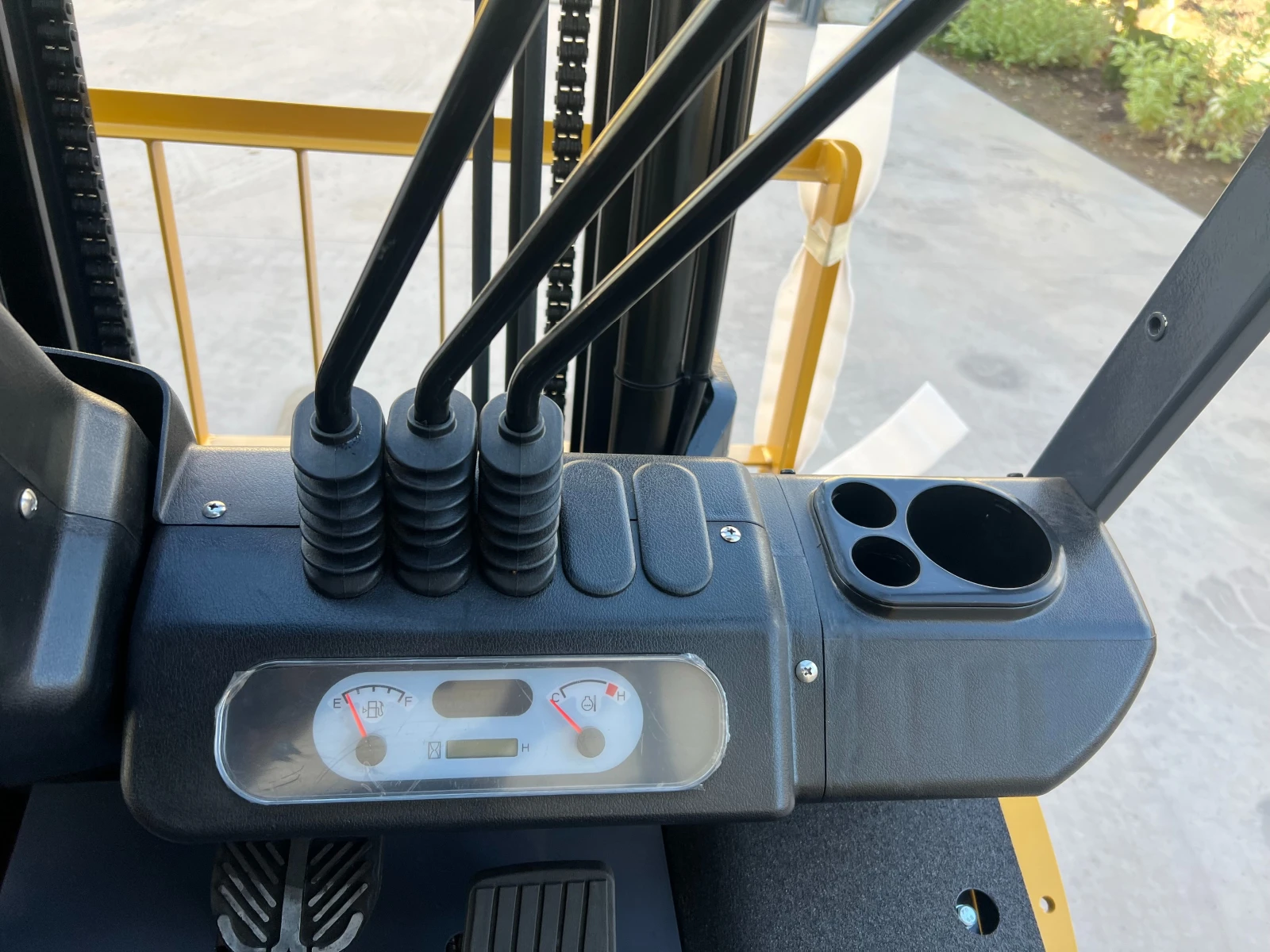  TCM  | NISSAN K25 / | Mobile.bg   14