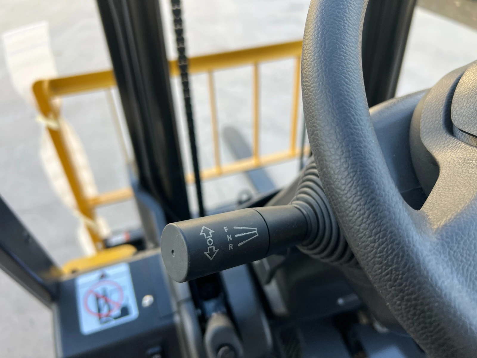  TCM  | NISSAN K25 / | Mobile.bg   13