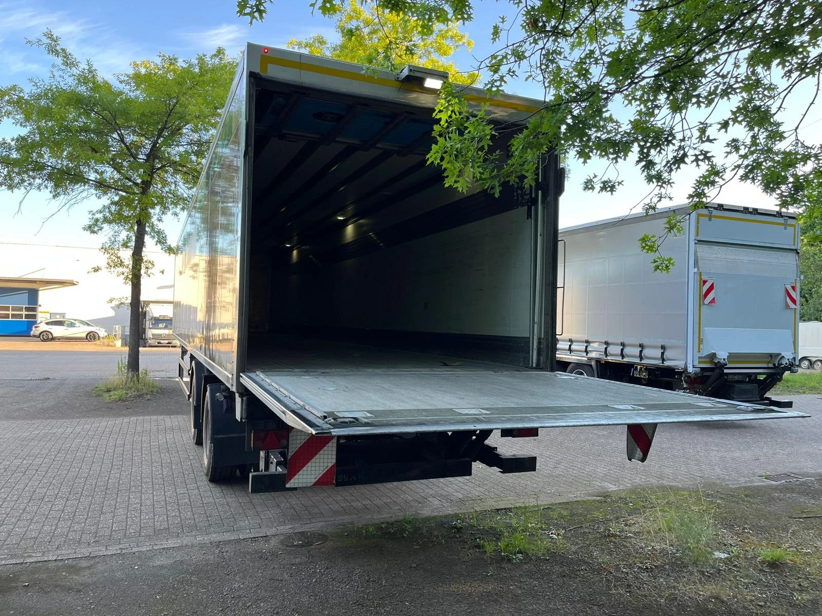  ROHR | Mobile.bg   8