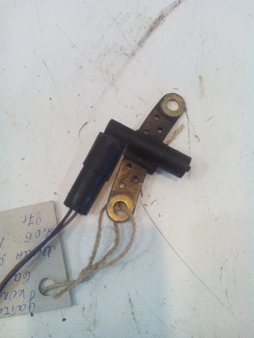 Датчик колянов вал Рено Меган Сценик 2.0 бензин