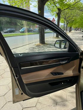 BMW 740, снимка 8