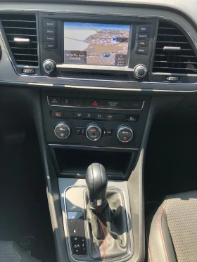 Seat Leon FR-MATRIX/2.0 TDI-DSG/DISTRONIC-PLUS/УНИКАТ, снимка 12
