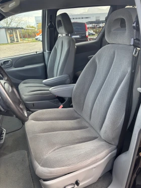 Chrysler Voyager 86000км 2.8 CRD, снимка 10
