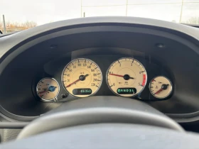 Chrysler Voyager 86000км 2.8 CRD, снимка 12