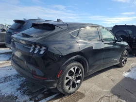 Ford Mustang Mach-E Premium AWD, снимка 3