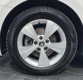 Skoda Octavia 2.0TDI Vagon Sportline DSG Euro6D, снимка 16