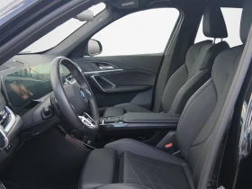 BMW iX1 xDrive30, снимка 6