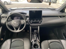 Toyota Corolla Cross 2.0 HEV Luxury FWD, снимка 16
