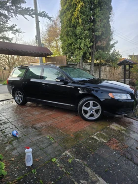 Volvo V70 2.5 FT Продавам или заменям, снимка 2