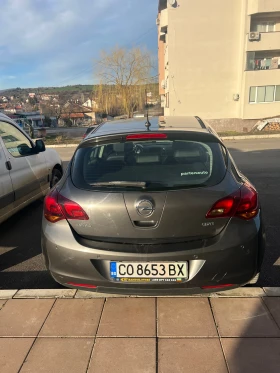 Opel Astra - 4300 € / 8410.07 лв. - 81618972 3