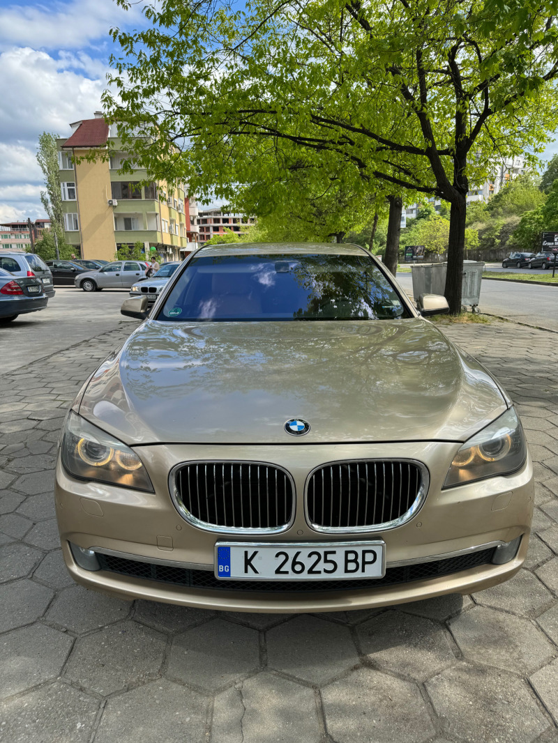 BMW 740, снимка 1 - Автомобили и джипове - 45373737