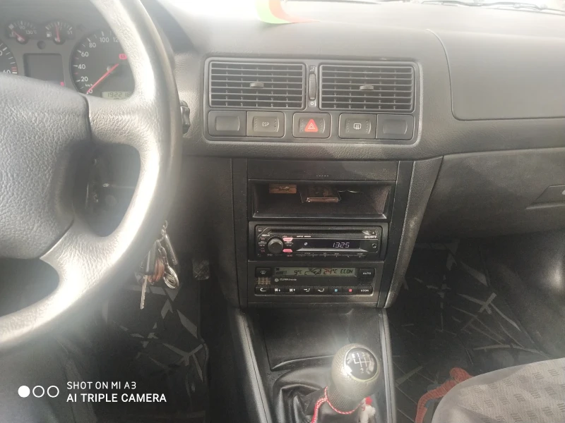 VW Golf 1.4 16V, снимка 8 - Автомобили и джипове - 47485797