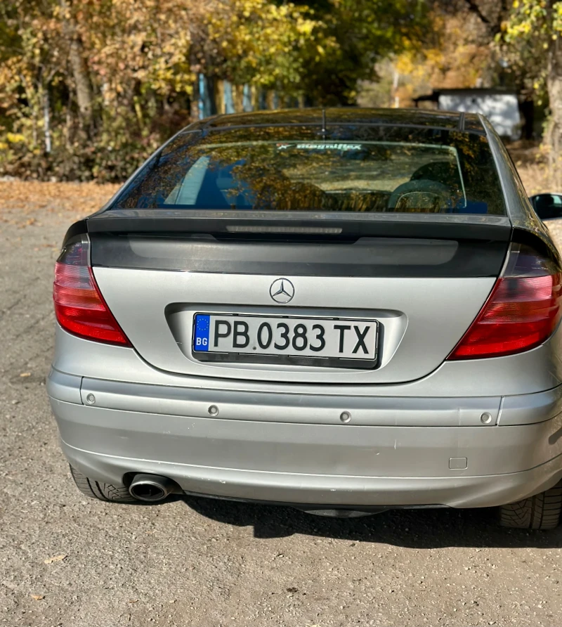 Mercedes-Benz C 200, снимка 2 - Автомобили и джипове - 47761979