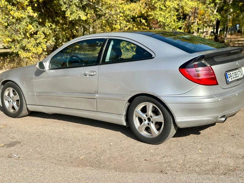 Mercedes-Benz C 200, снимка 3 - Автомобили и джипове - 47761979