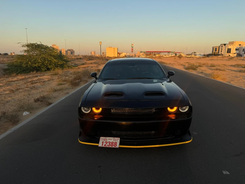 Dodge Challenger R/T, снимка 9 - Автомобили и джипове - 48845442