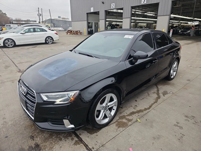 Audi A3 PREMIUM* KEYLESS* HID* PODGREV* CARPLAY* , снимка 1 - Автомобили и джипове - 49030287