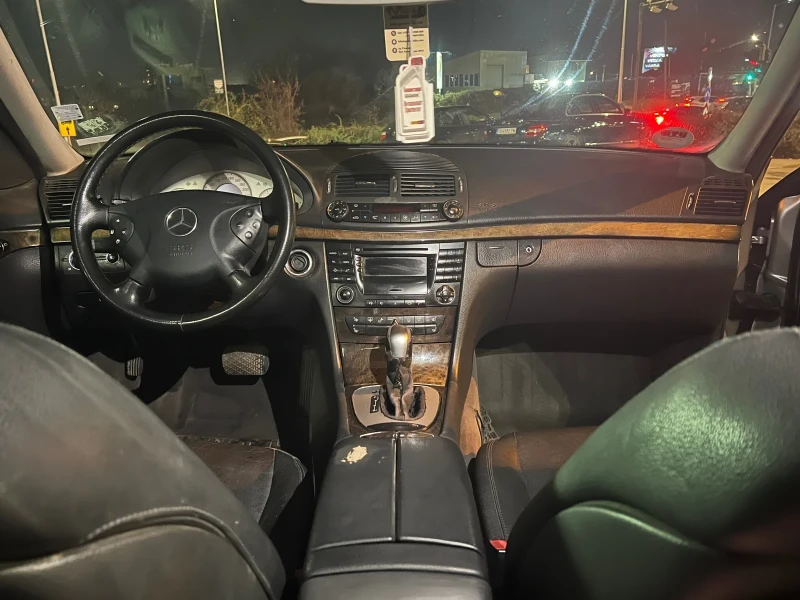 Mercedes-Benz E 270, снимка 9 - Автомобили и джипове - 49550184