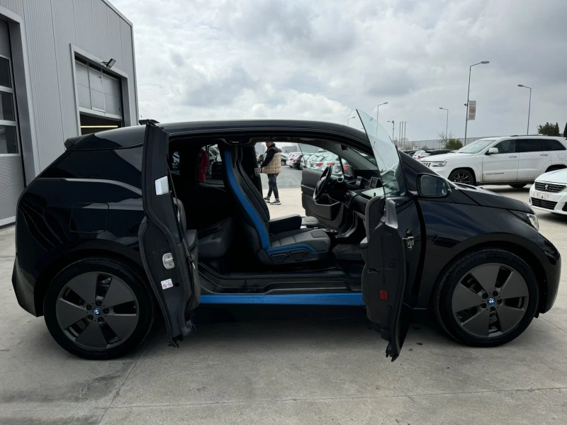 BMW i3 102* ps* Парk* Панорама* , снимка 9 - Автомобили и джипове - 49711458