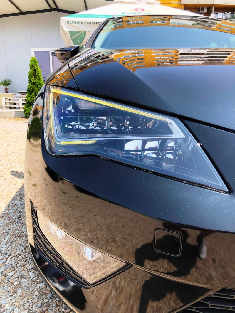 Seat Leon FR-MATRIX/2.0 TDI-DSG/DISTRONIC-PLUS/УНИКАТ, снимка 3 - Автомобили и джипове - 50653092
