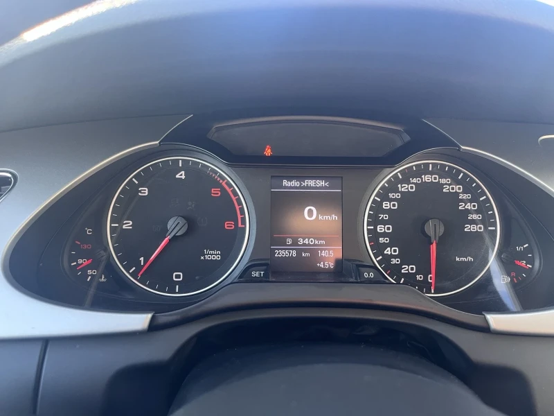 Audi A4, снимка 3 - Автомобили и джипове - 51911602