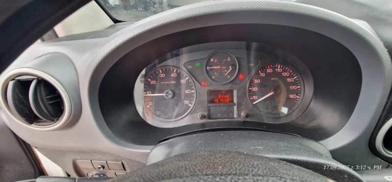 Citroen Berlingo, снимка 11 - Автомобили и джипове - 52567732