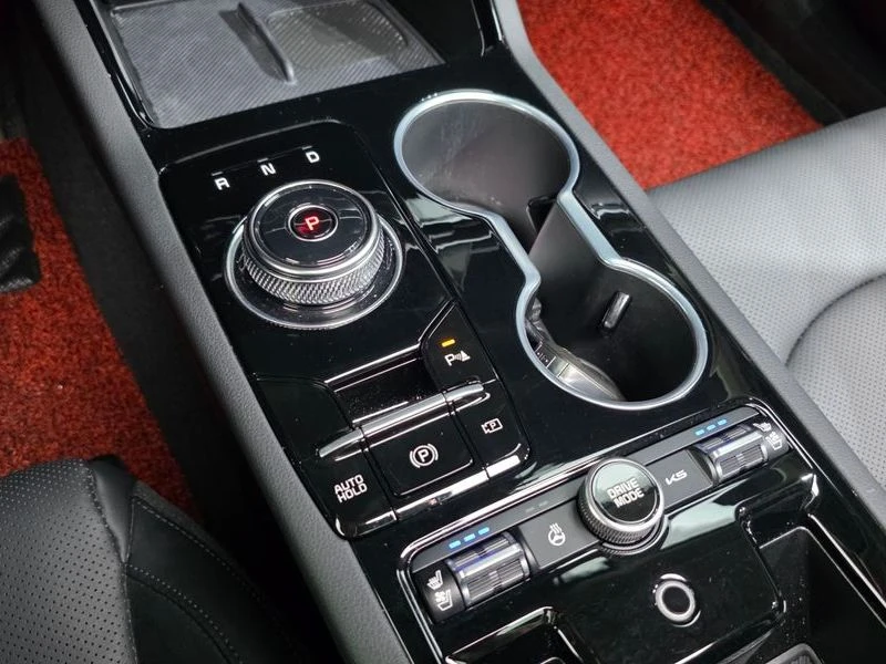 Kia K5 2.0 LPi | Mobile.bg � ����������� 9