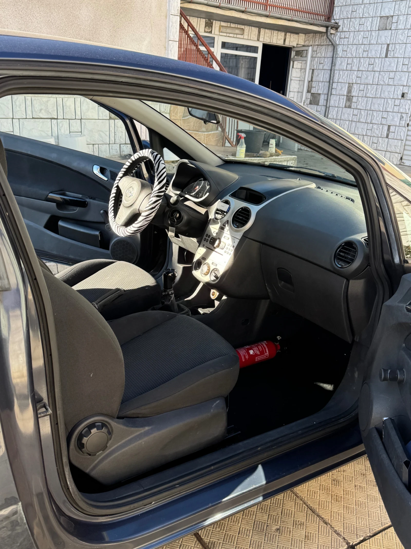 Opel Corsa 1.3 CDTI Klima - изображение 8