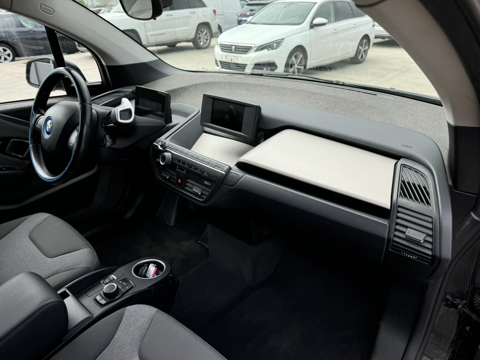 BMW i3 102* ps* Парk* Панорама*  | Mobile.bg — изображение 11