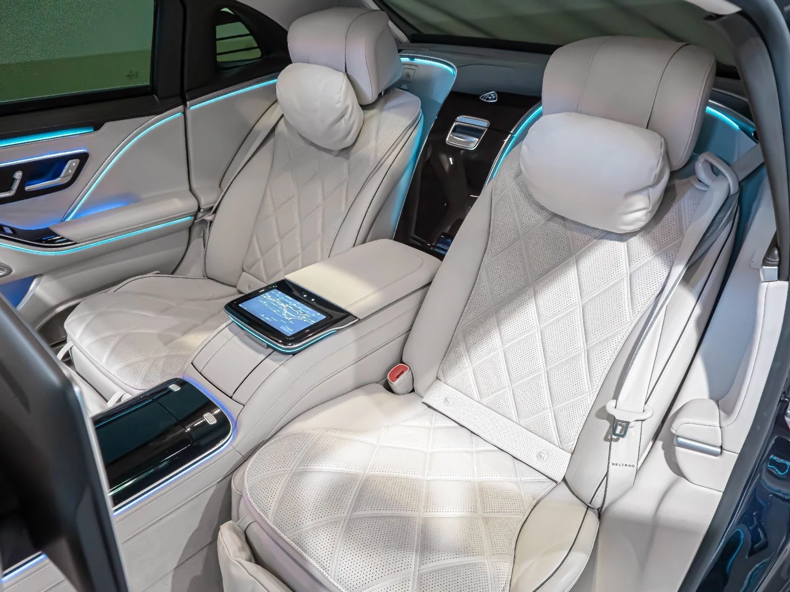 Mercedes-Benz Maybach S680/612HP/4M/V12/AMBI/MASSAGE/252v | Mobile.bg   11