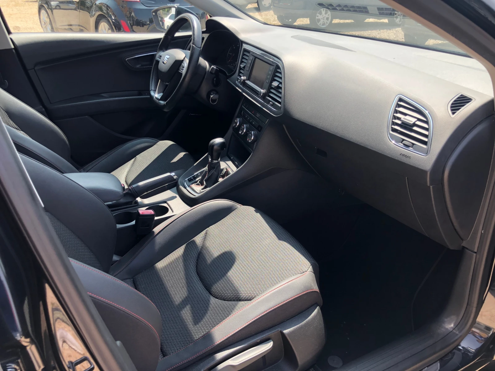 Seat Leon FR-MATRIX/2.0 TDI-DSG/DISTRONIC-PLUS/ | Mobile.bg   14