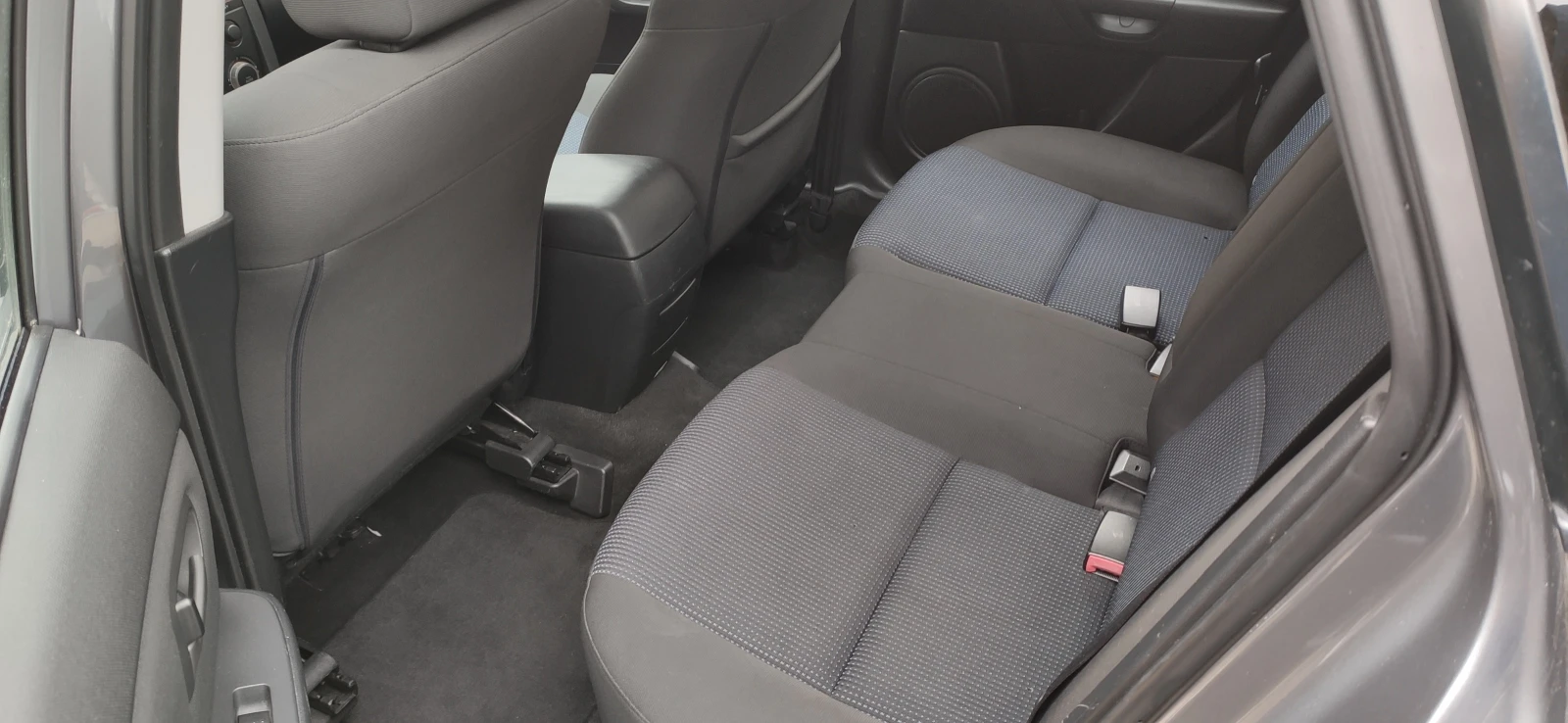 Mazda 3  - изображение 10