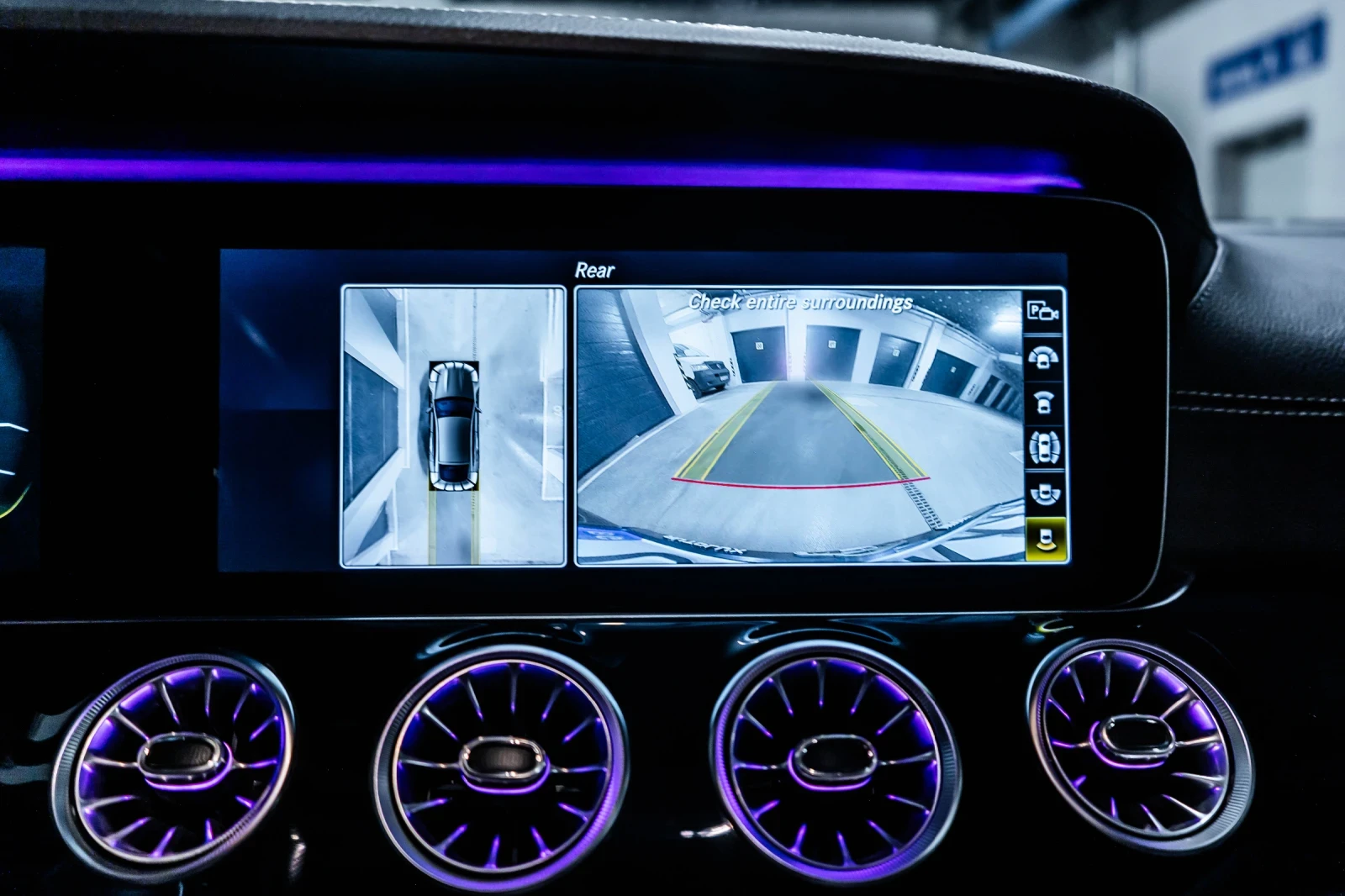 Mercedes-Benz AMG GT 53 AMG/AERO/V8 Styling/1Г Гаранция/GERMANY, снимка 12 - Автомобили и джипове - 53651692