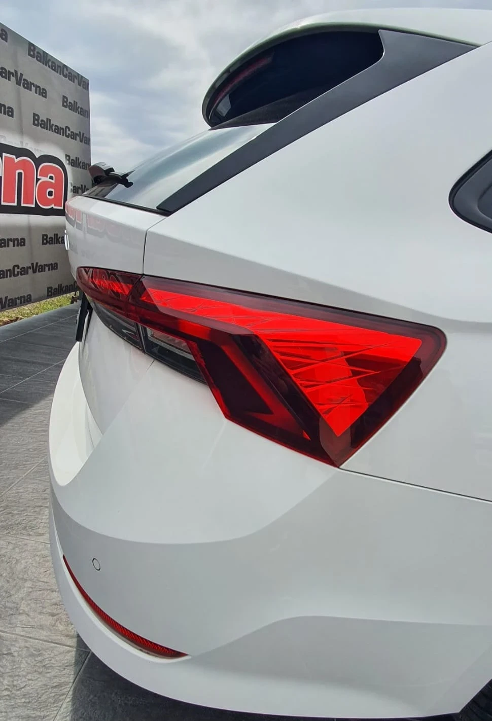 Skoda Octavia 2.0TDI Vagon Sportline DSG Euro6D, снимка 4 - Автомобили и джипове - 53923889