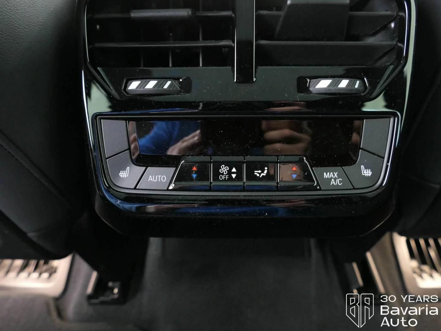 BMW iX M60 xDrive, снимка 13 - Автомобили и джипове - 53998703