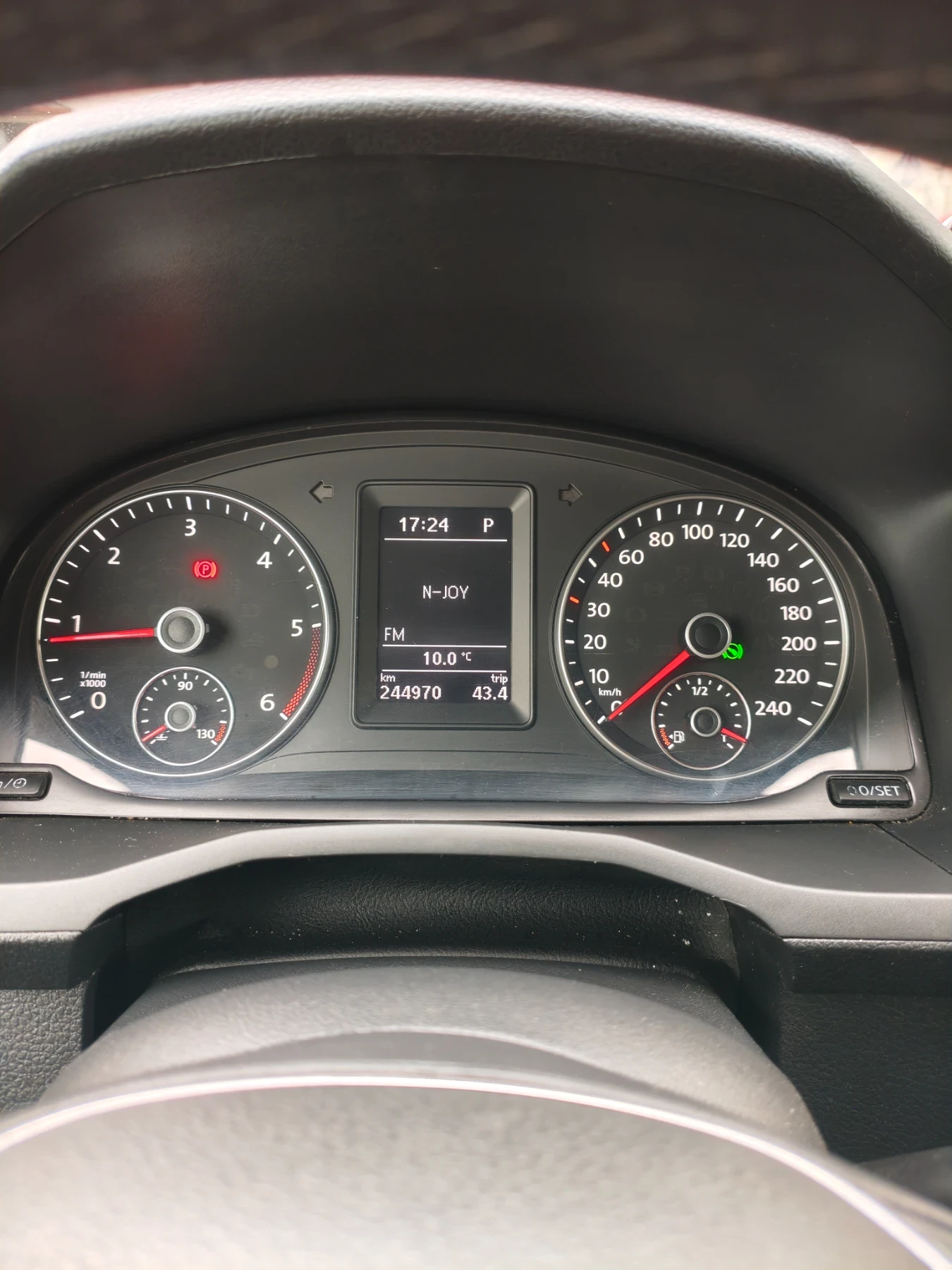 VW Caddy Vw Caddy Maxi* 2015г. * DSG* 7 местен отличен!, снимка 6 - Автомобили и джипове - 54382650
