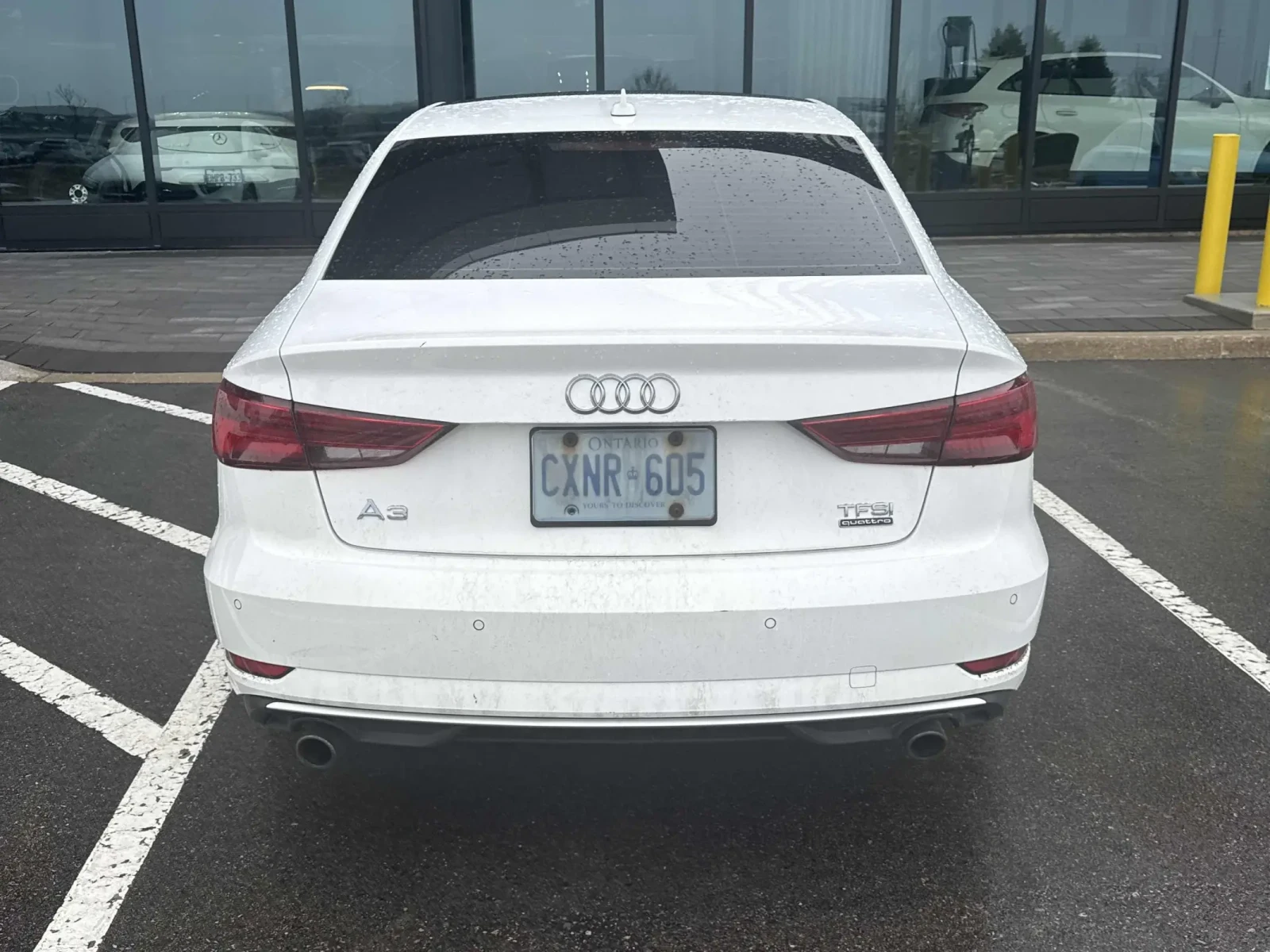 Audi A3 QUATTRO Sedan* ПОДГРЕВ* ШИБЕДАХ, снимка 4 - Автомобили и джипове - 54488798
