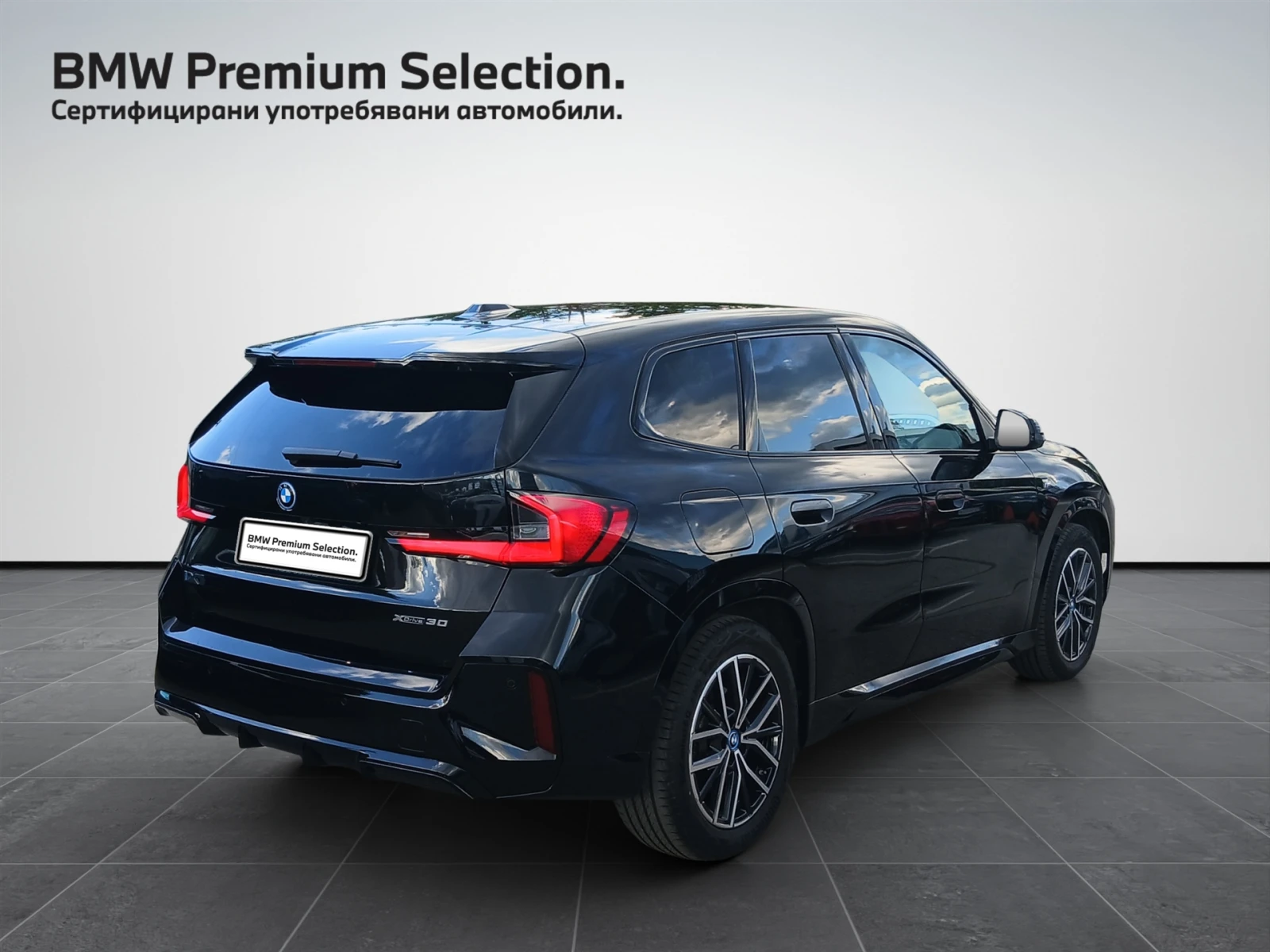 BMW iX1 xDrive30, снимка 2 - Автомобили и джипове - 54538217