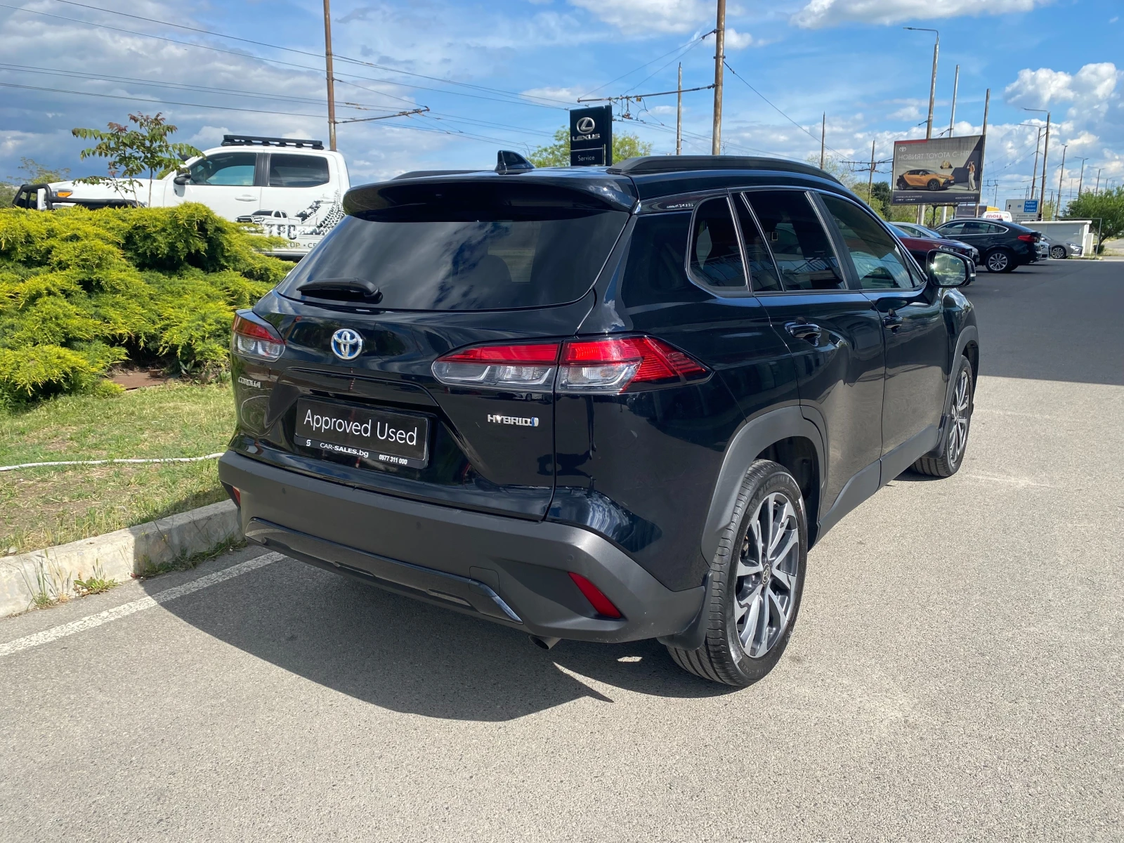 Toyota Corolla Cross 2.0 HEV Luxury FWD, снимка 7 - Автомобили и джипове - 54619972