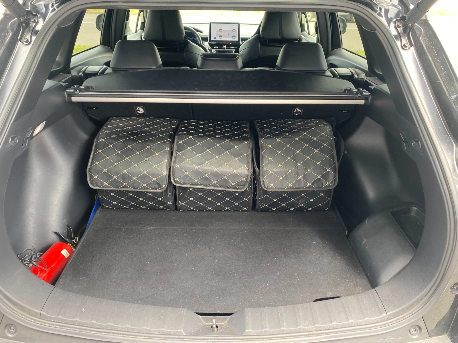 Toyota Corolla Cross 2.0 HEV Luxury FWD | Mobile.bg � ����������� 17