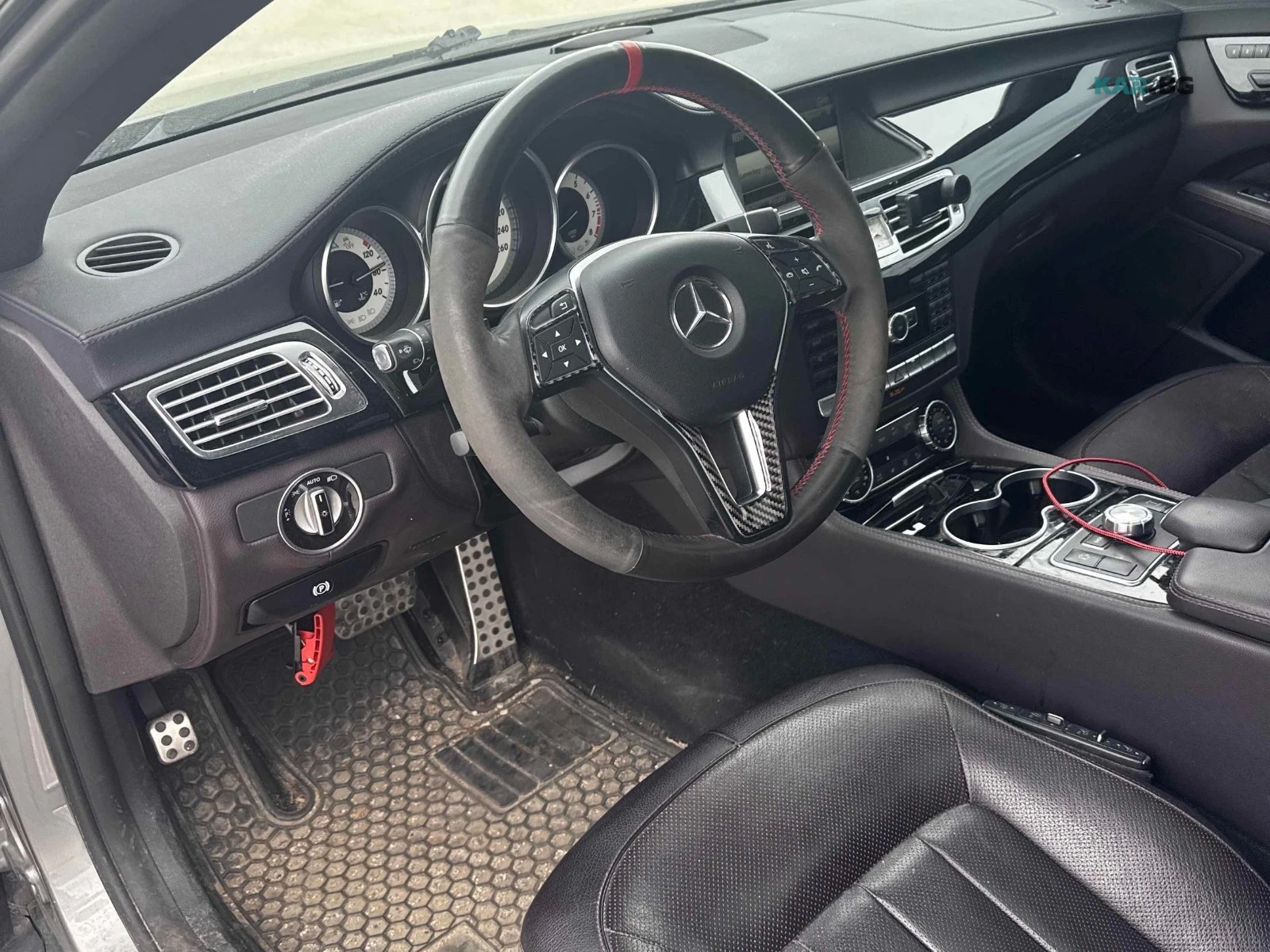 Mercedes-Benz CLS 550 4MATIC Автокредит Цена до България, снимка 5 - Автомобили и джипове - 55047156