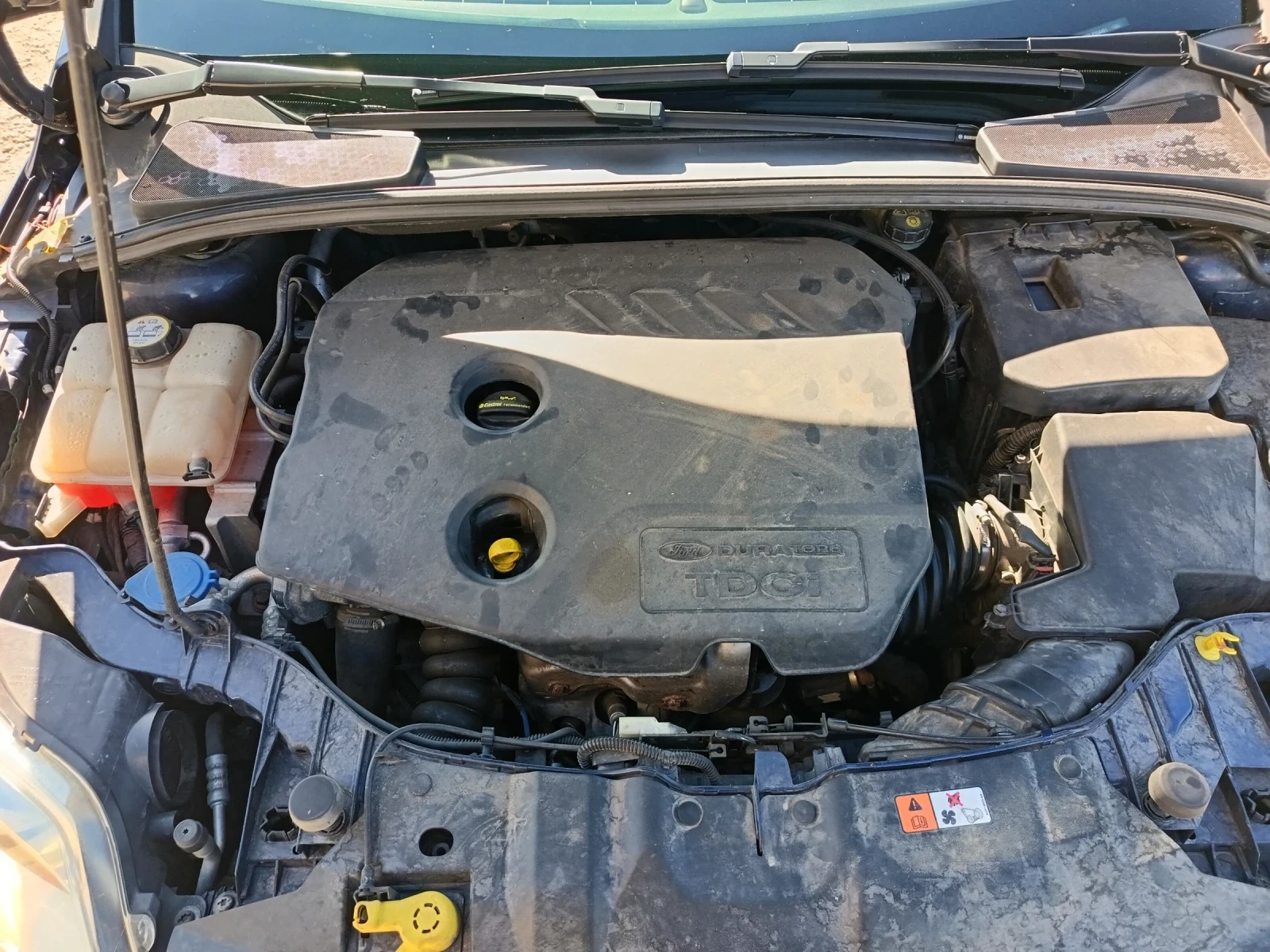 Ford Focus 1.6, снимка 9 - Автомобили и джипове - 55263560