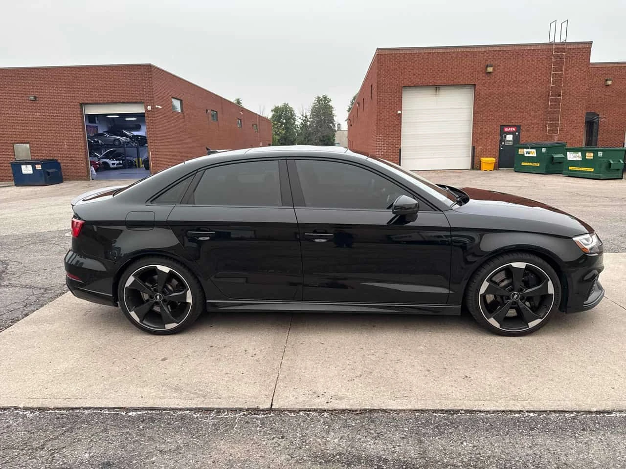 Audi Rs3 quattro  CARFAX, снимка 3 - Автомобили и джипове - 55318707